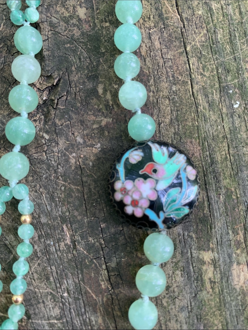 Vintage Aventurine Beaded Necklace with Cloisonné pendant - Picture 6 of 7